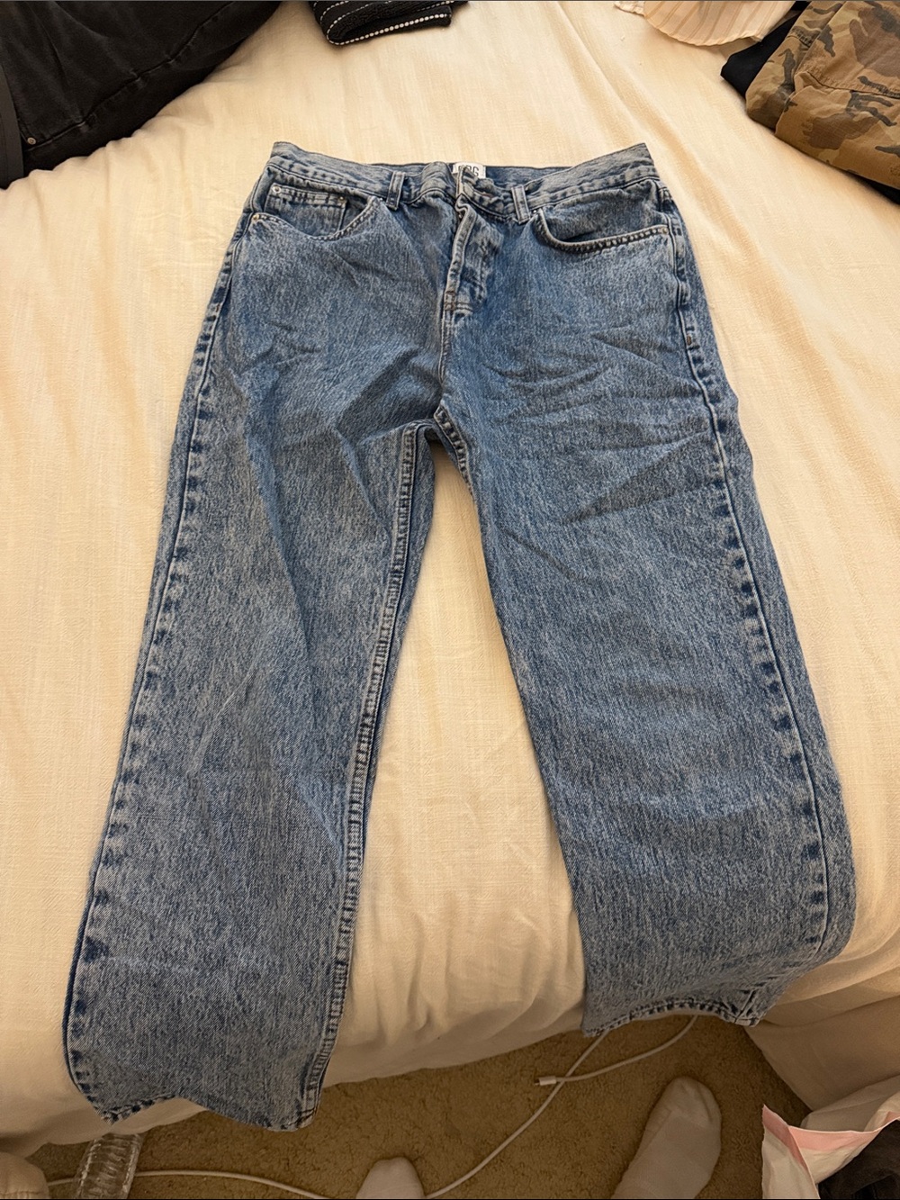BDG Men's Relaxed Light Blue Denim Jeans